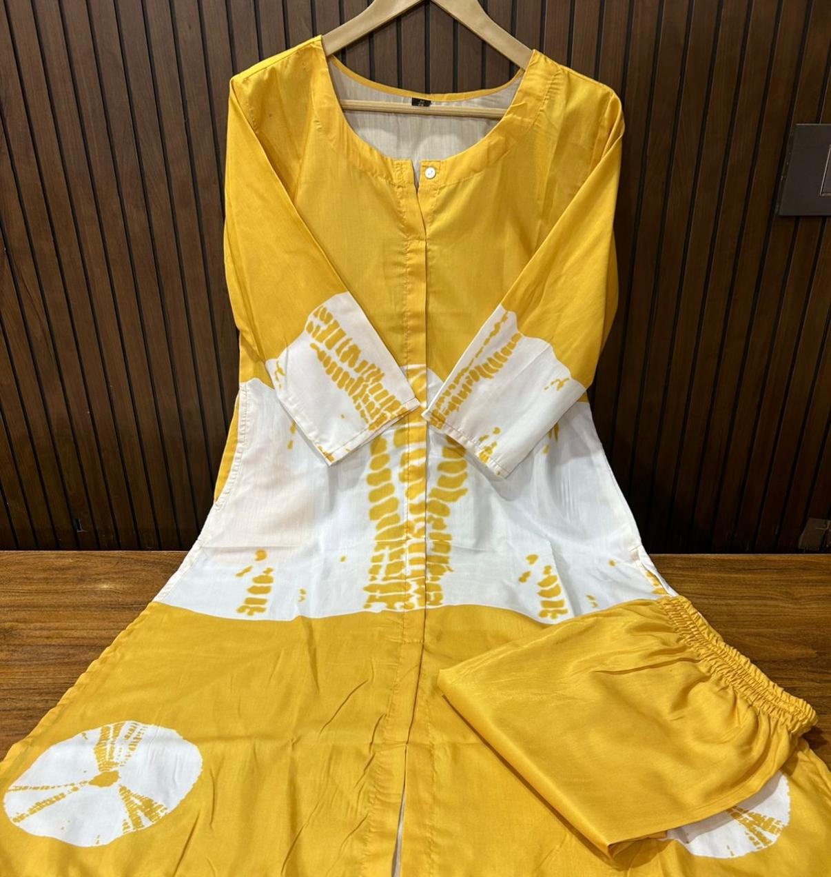 Tie-Dye Kurti Sets – Breezy Comfort with Artistic Charm