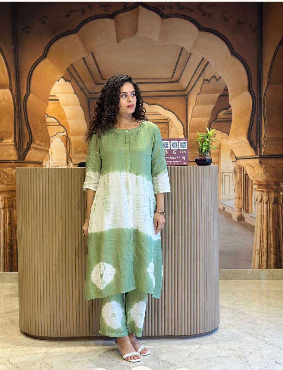 Tie-Dye Kurti Sets – Breezy Comfort with Artistic Charm