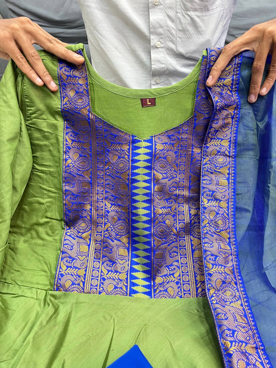 Pure Chanderi Flared Kurti Set with Cotton Lining.